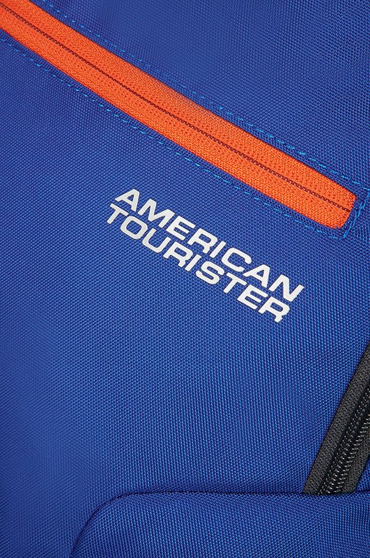 Plecak AMERICAN TOURISTER 24G Urban Groove niebieski z pomarańczowymi suwakami + ochraniacz